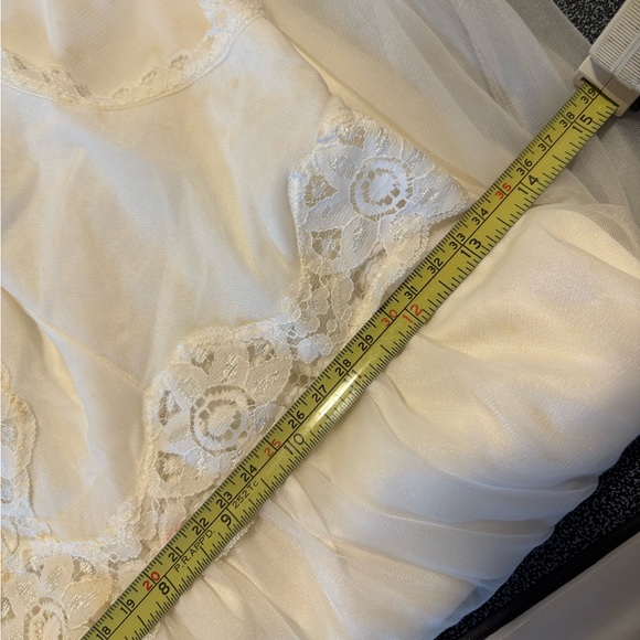 Vintage Offwhite Nightgown and Duster Small - Picture 3 of 5